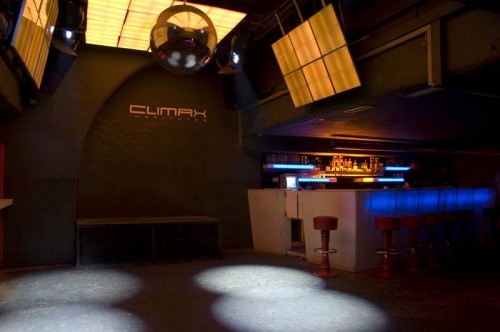 climax_2009_dancef1_800